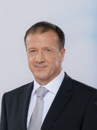 Dr. Tiba István