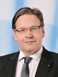 Dr. Vejkey Imre